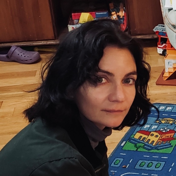 Meet your Posher, Elizabeth - Picture 1 of 1